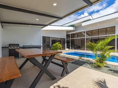 Nueva villa de 3 dormitorios y 2 baños con amplios jardines, photo 6