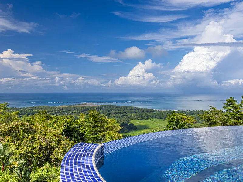 4 Bed Single Family Homes For Sale in Uvita, photo 2