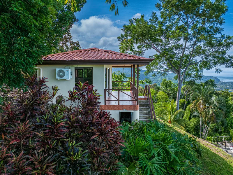 4 Bed Single Family Homes For Sale in Uvita, photo 9