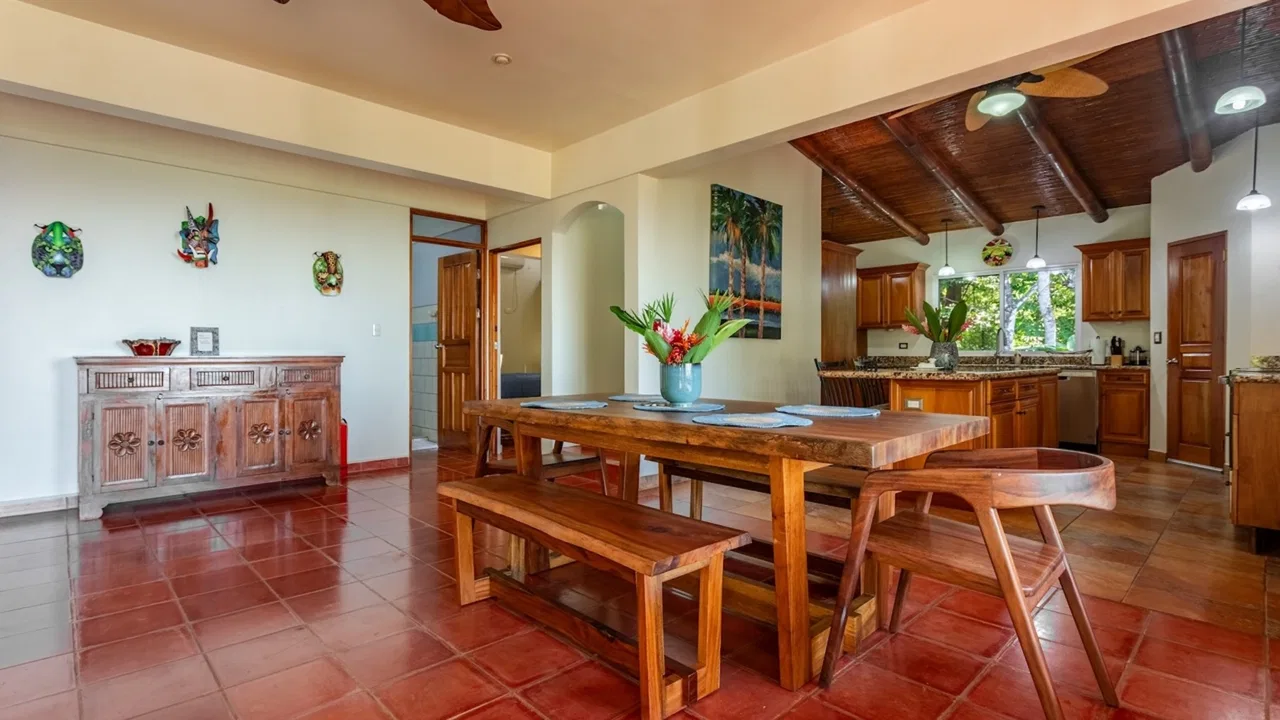 PROPERTY WITH THREE BEDROOMS AND OCEAN FRONT VIEWS, IN PUERTO NUEVO – 5.8 ACRES, photo 22