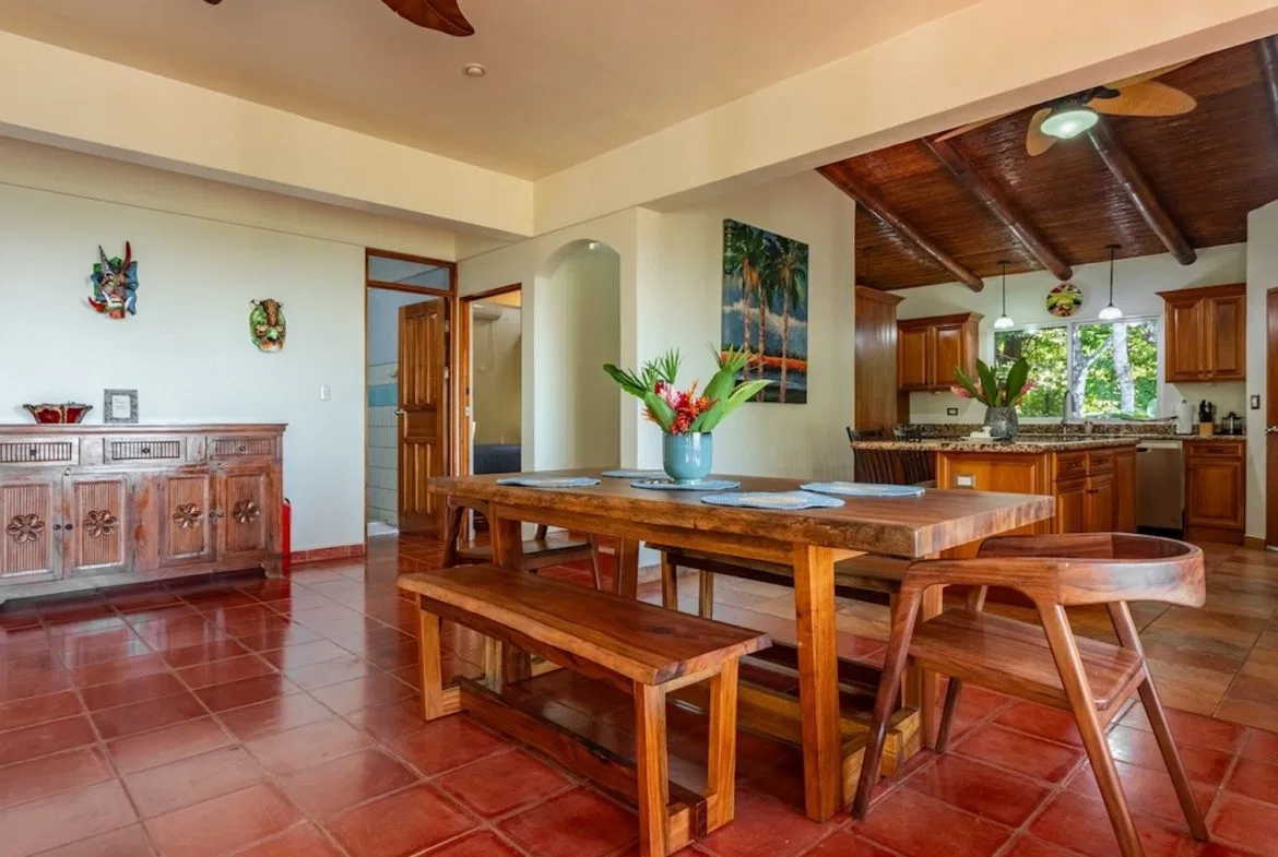 PROPERTY WITH THREE BEDROOMS AND OCEAN FRONT VIEWS, IN PUERTO NUEVO – 5.8 ACRES, photo 23
