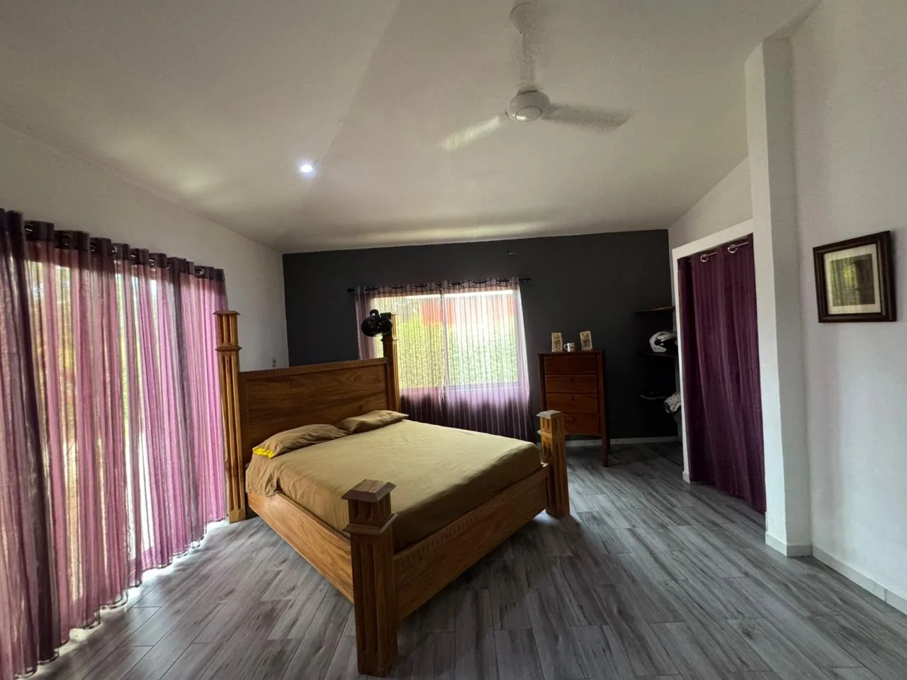 Casa Amarilla -Beautiful Concrete Home for Sale in Cabo Blanco de Lepanto, photo 8