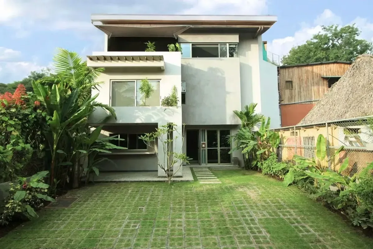 Discover an unparalleled investment opportunity in Santa Teresa, Costa Rica. One of the trendiest and most sought-after ...
