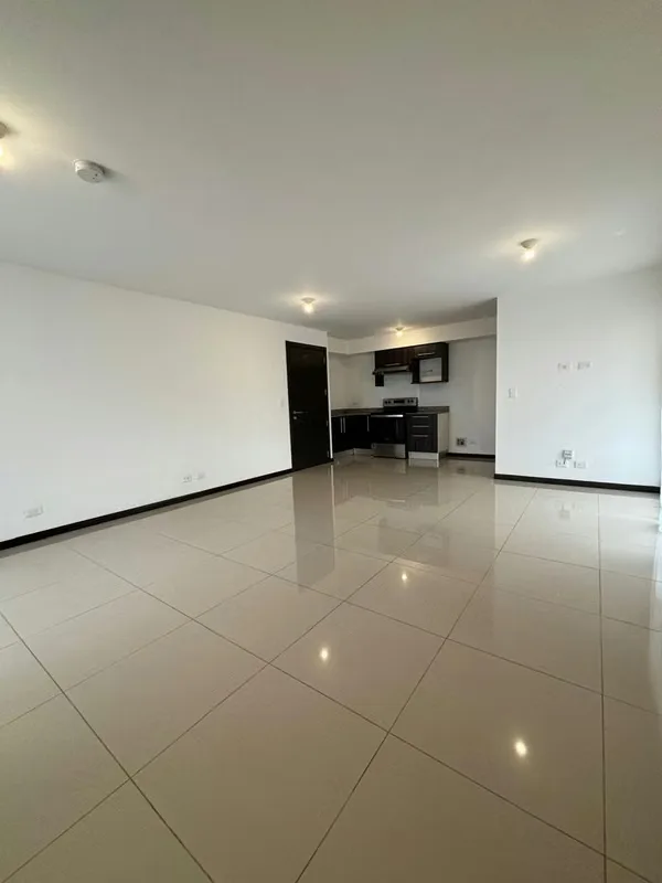 Apartamento en alquiler de 72 m² habitables, con 2 parqueos incluidos, ideal para quienes buscan comodidad, funcionalidad y espacios para disfrutar dentro y fuera de ..., photo 3