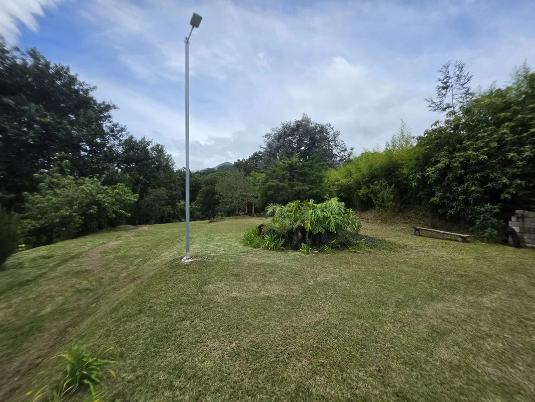 MA Asesorías Vende Hermosa Quinta con Vista a las montañas y a la ciudad, con acceso por calle asfaltada y colindancia a rio., photo 5