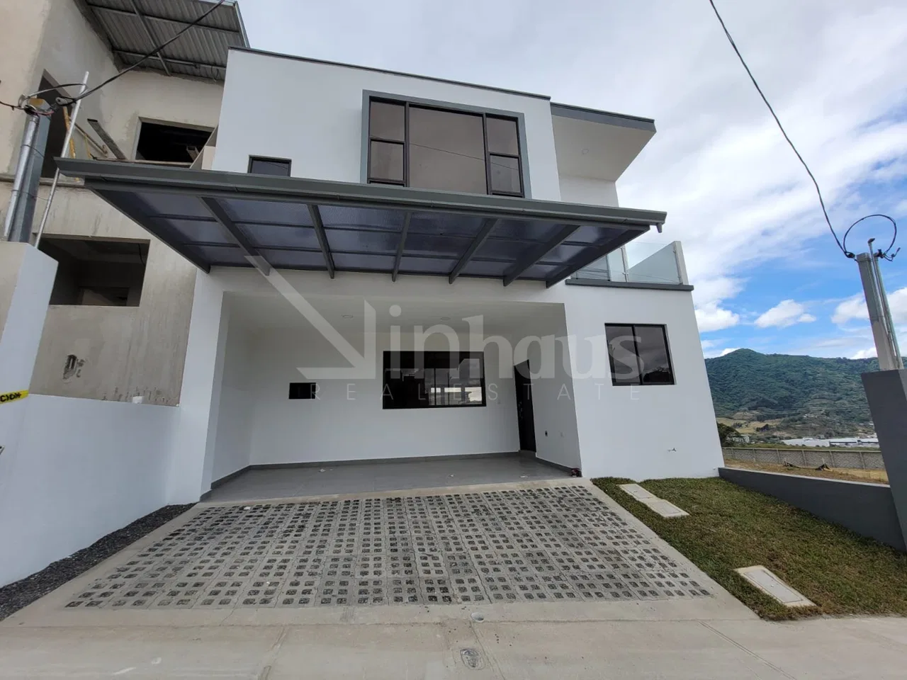 Venta de casa para estrenar Condominio Acqua
