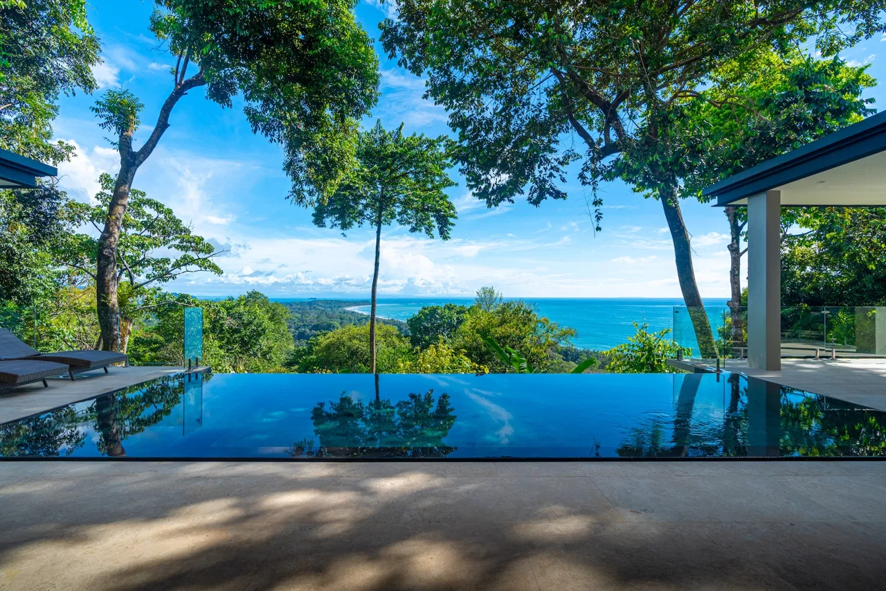 CASA COLIBRI LUXURY PROPERTY WITH FOUR BEDROOMS AND PANORAMIC OCEAN VIEWS, IN PLAYA HERMOSA – 1 ACRES, photo 7