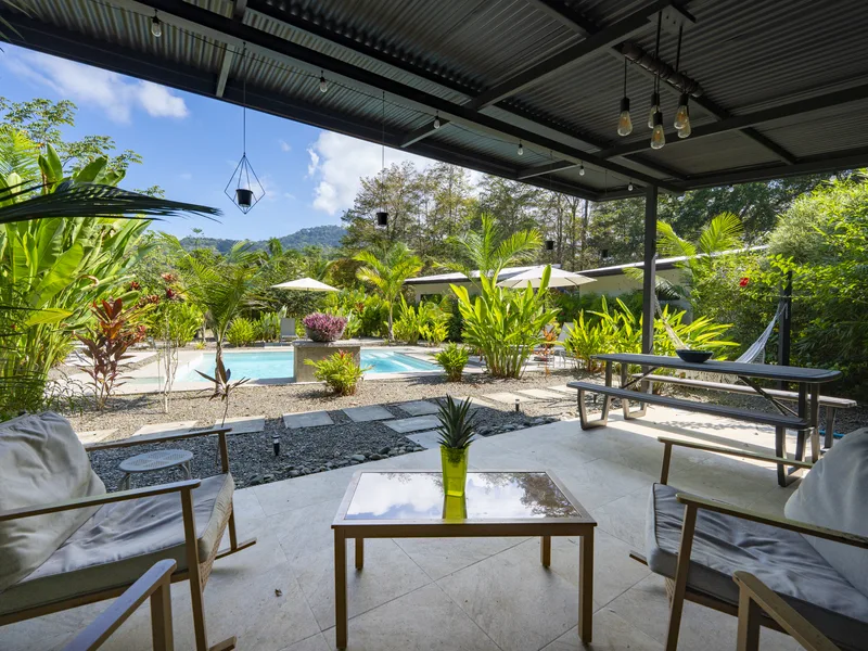 5 Bed Hotel / Leisure For Sale in Uvita, photo 13
