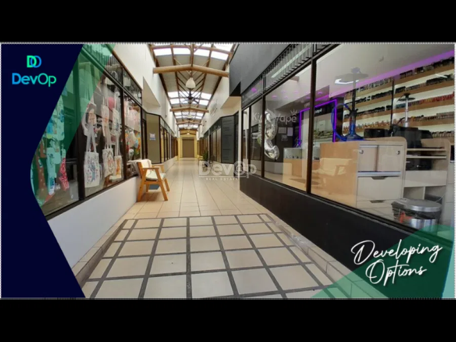 Venta de Centro Comercial completo Cartago Centro