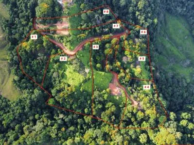 Lotes con vista al océano en la exclusiva zona montañosa de Uvita.