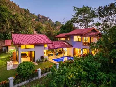 Impresionante casa con cascada + casita de invitados - Cascada Azul