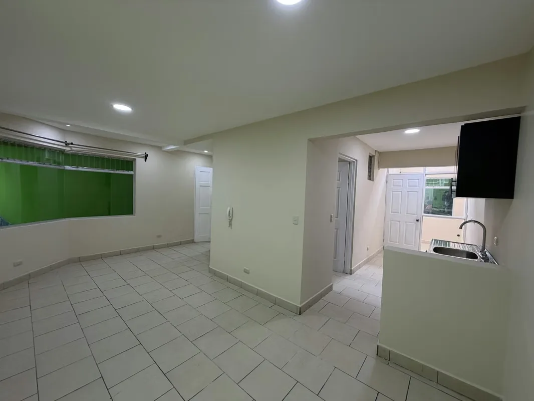 Apartment for rent in San Pablo, Heredia. Near Paseo Flores Mall, with parking.