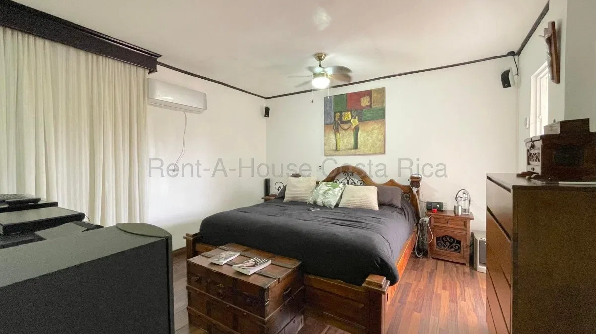 OPORTUNIDAD Debajo del Avaluo Casa $310000 Los Arcos Ciudad Cariari 305m2 - Venta en Ulloa, photo 12