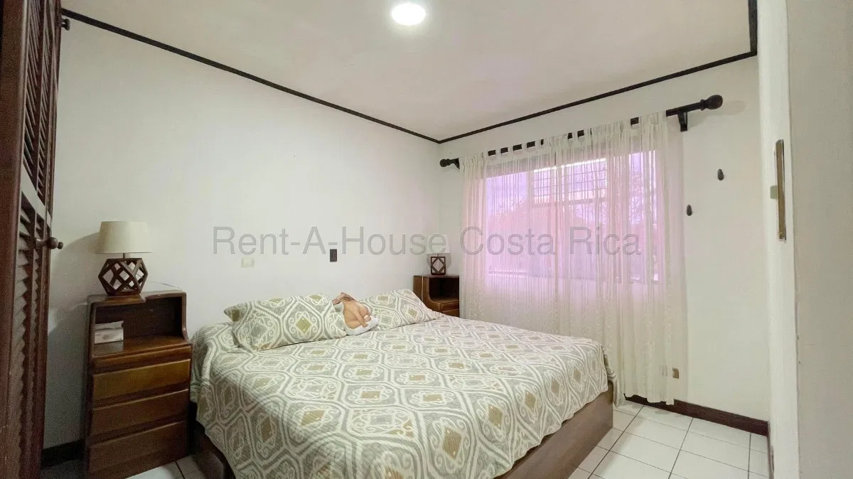 OPORTUNIDAD Debajo del Avaluo Casa $310000 Los Arcos Ciudad Cariari 305m2 - Venta en Ulloa, photo 16
