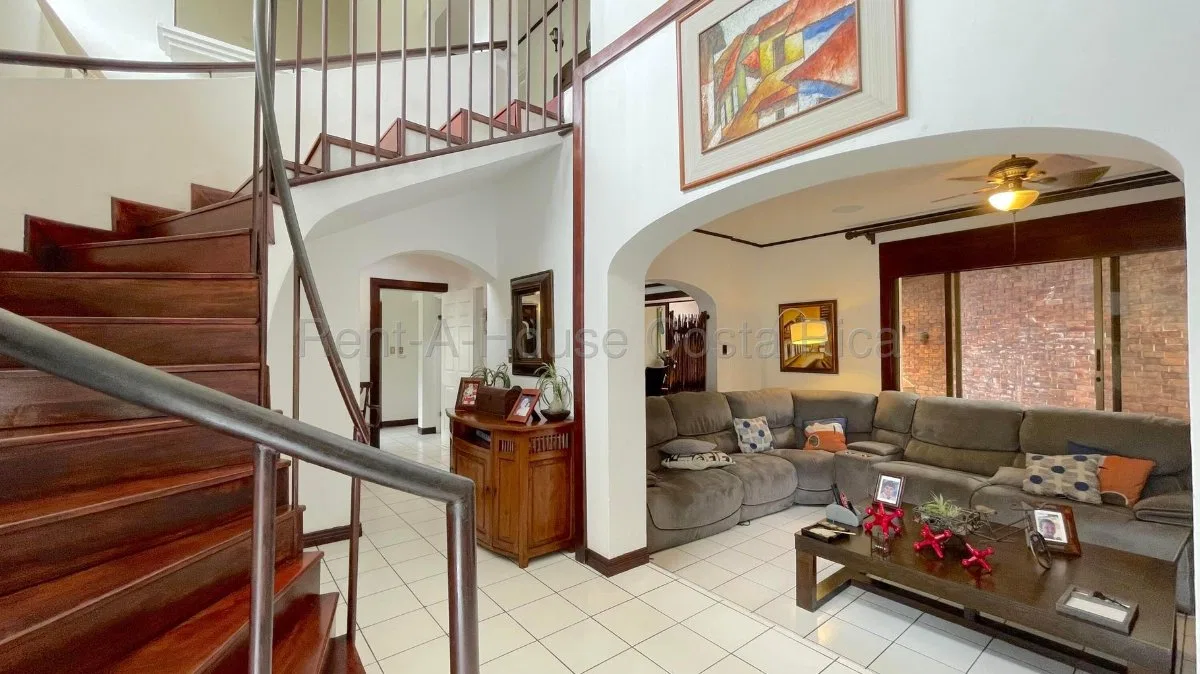 OPORTUNIDAD Debajo del Avaluo Casa $310000 Los Arcos Ciudad Cariari 305m2 - Venta en Ulloa, photo 18