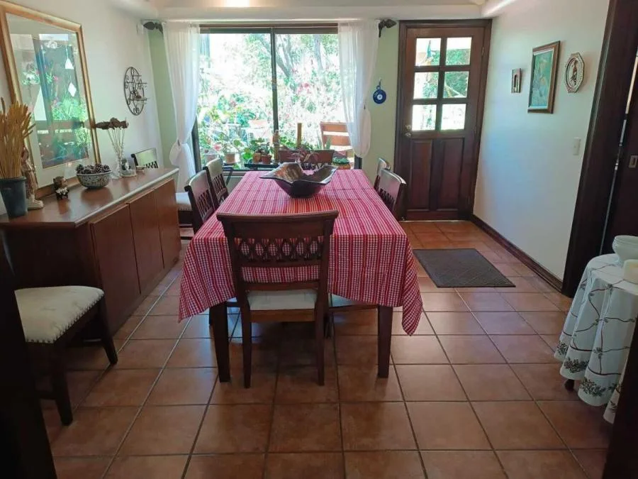 CASA EN VENTA EN ESCAZU, MLS #25-1164 - Venta en Escazú, photo 2