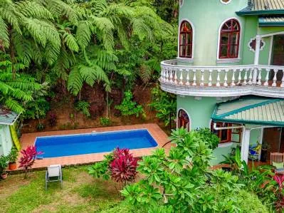 Casa con vista al mar en venta en Ojochal, con piscina y vistas a la selva., photo 5