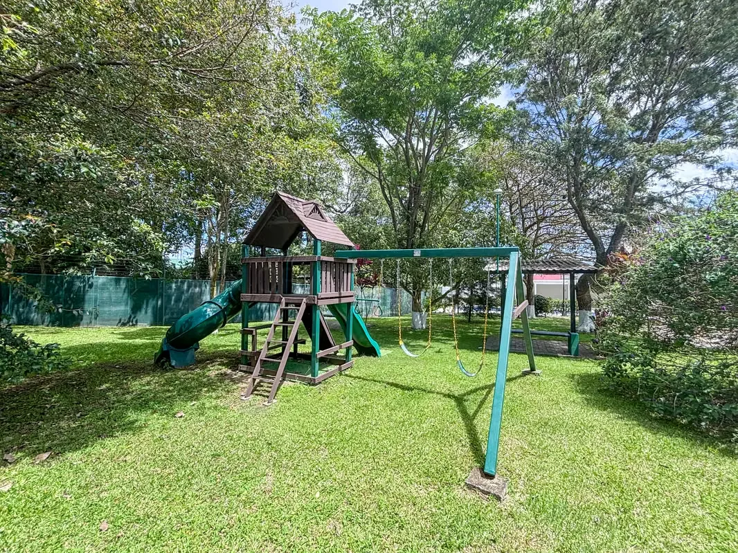 House for Sale 3Hab with Garden in Sabanilla Condo, Mountains of Oca, photo 3