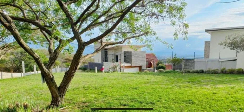 LOTE EN VENTA EN BARVA DE HEREDIA - Venta en Barva, photo 2