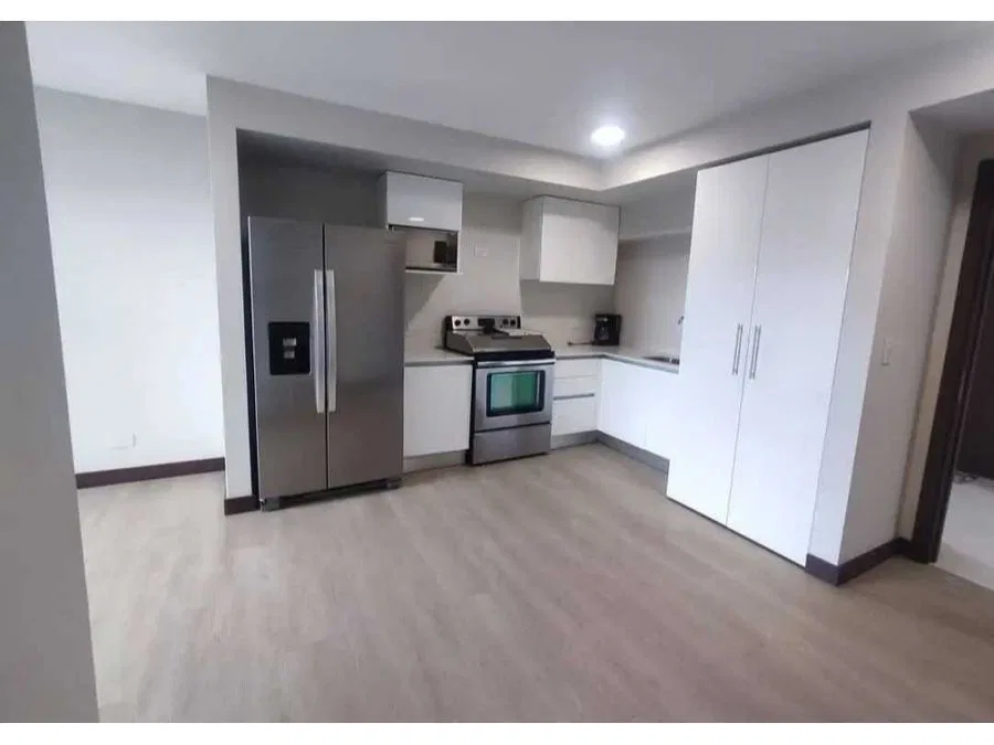 ALQUILO HERMOSO APARTAMENTO 2 HABITACIONES, TORRE AZENZA, LA URUCA