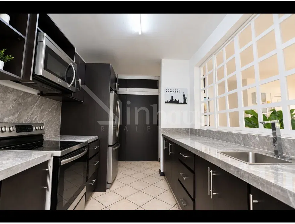 Casa en venta en Condominio cerca de Distrito 4, photo 7