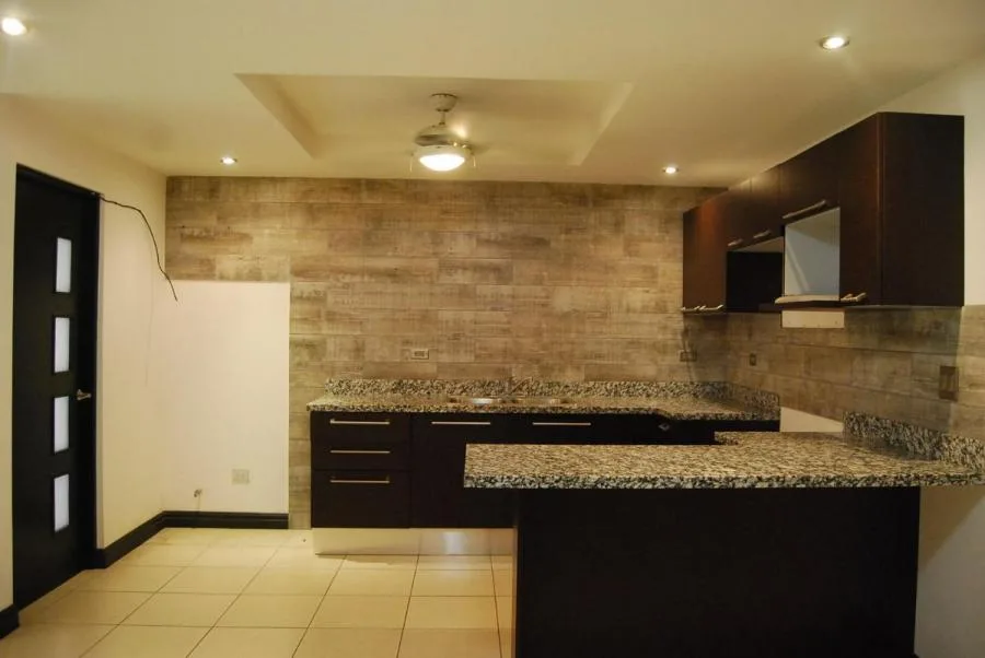 CASA EN VENTA EN SANTA ANA, cod: CTL 24-1647 - Venta en Santa Ana, photo 2