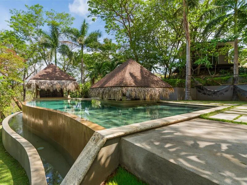 6 Bed Single Family Homes For Sale in Tamarindo, photo 3