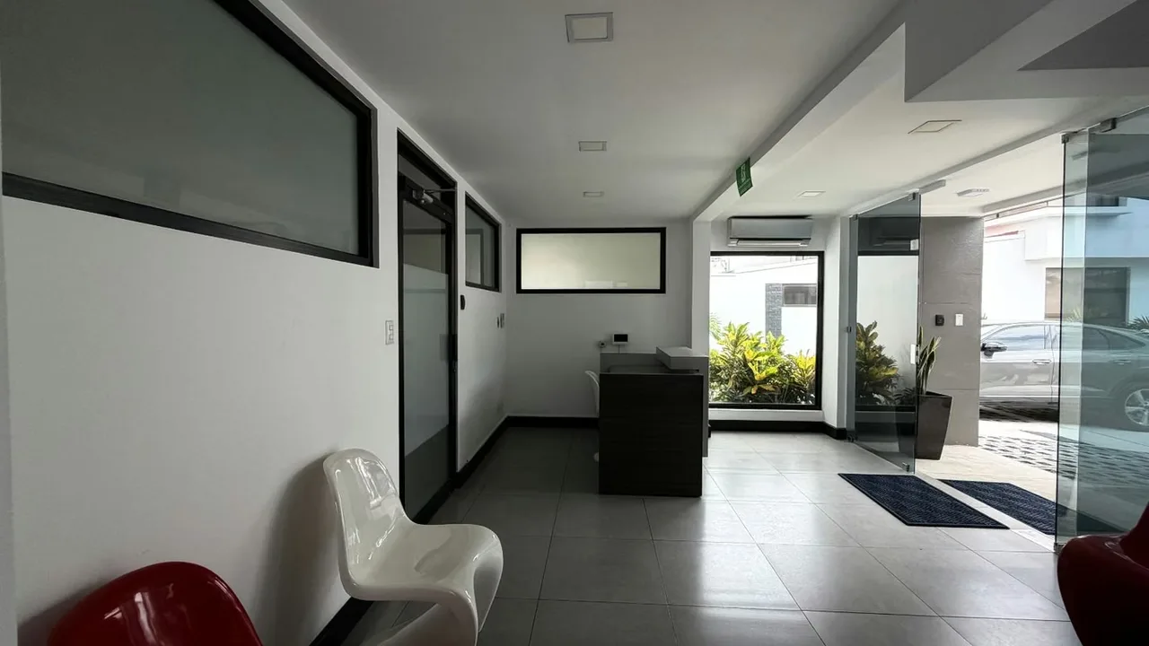 Near Plaza Mayor and the Circunvalación Highway. Available for immediate occupancy, fully move-in ready with furniture and equipment to ...
