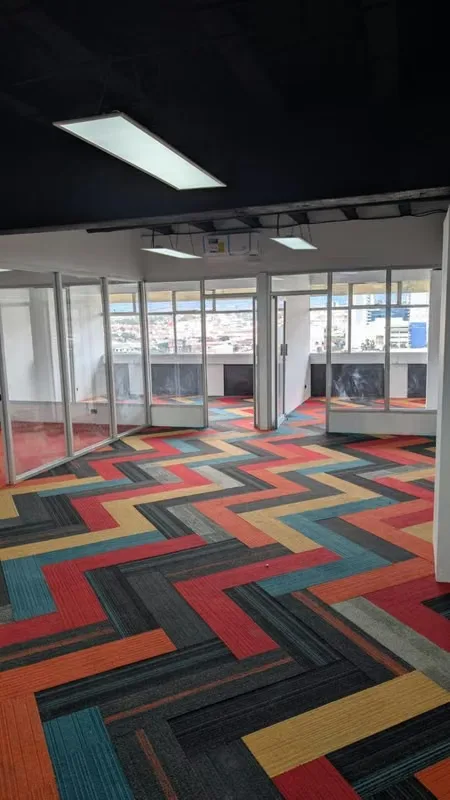 Ubicación estratégica: Situado en una de las avenidas más céntricas de San José, con acceso inmediato a bancos, restaurantes, transporte público y una amplia variedad de ..., photo 10