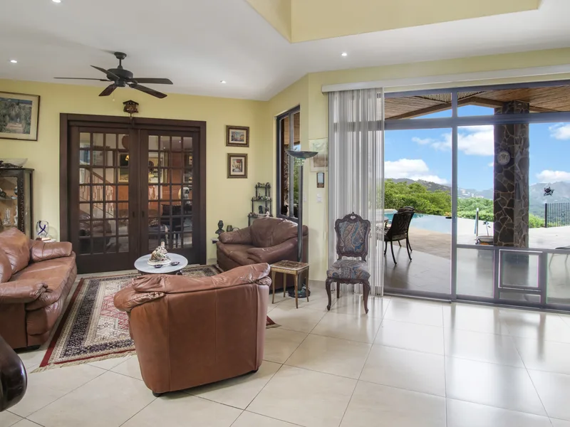 5 Bed Single Family Homes For Sale in Playas Del Coco, photo 10