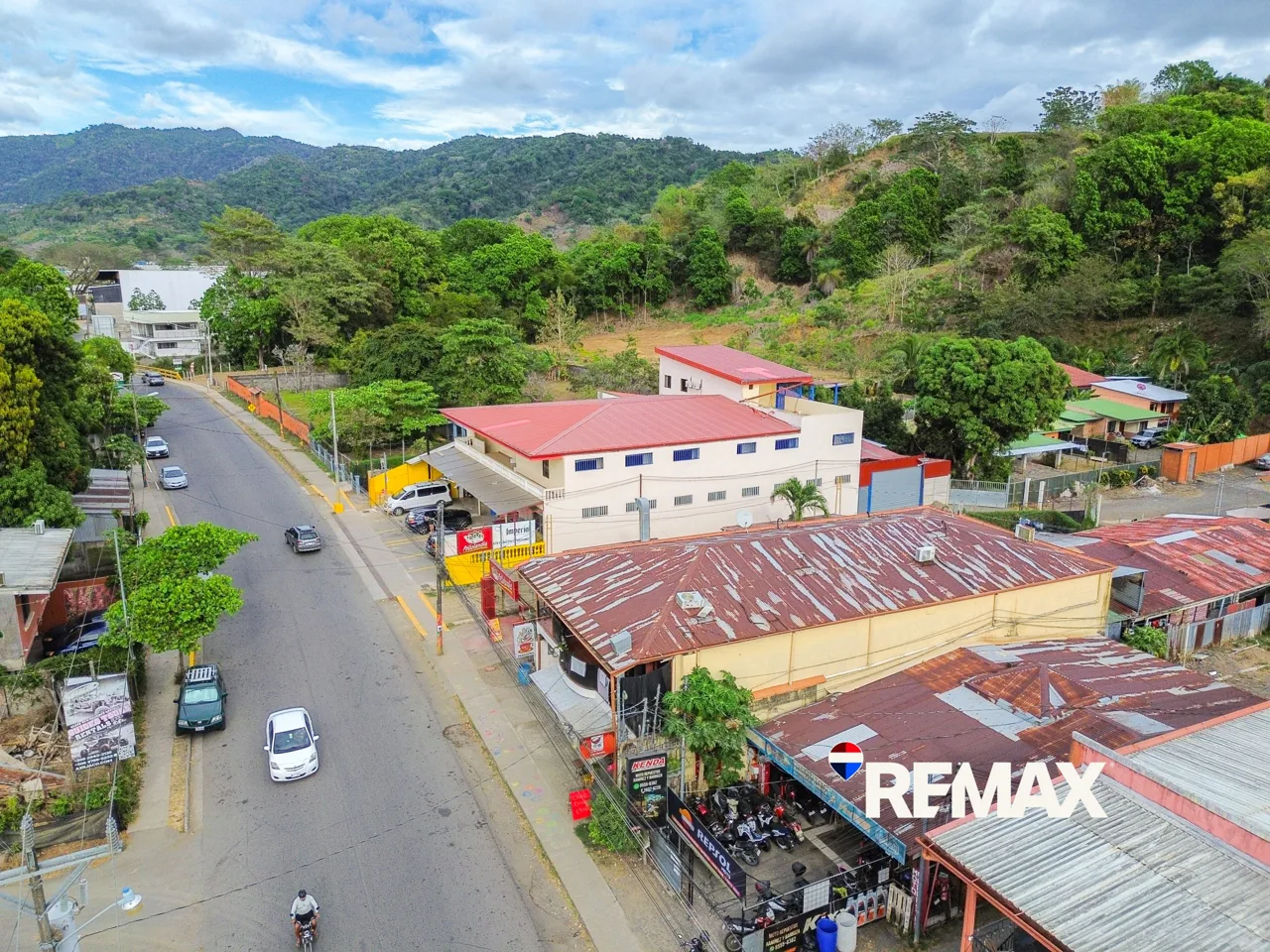 Commercial Building Herradura | Main Road, photo 5