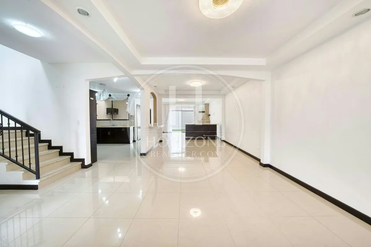 Precio de venta: 150.000.000 Colones – Área de terreno: 249 m² – Área de construcción: 350 m² Año de construcción:2017 – Cuota de condominio: 60.000 Colones – ..., photo 3