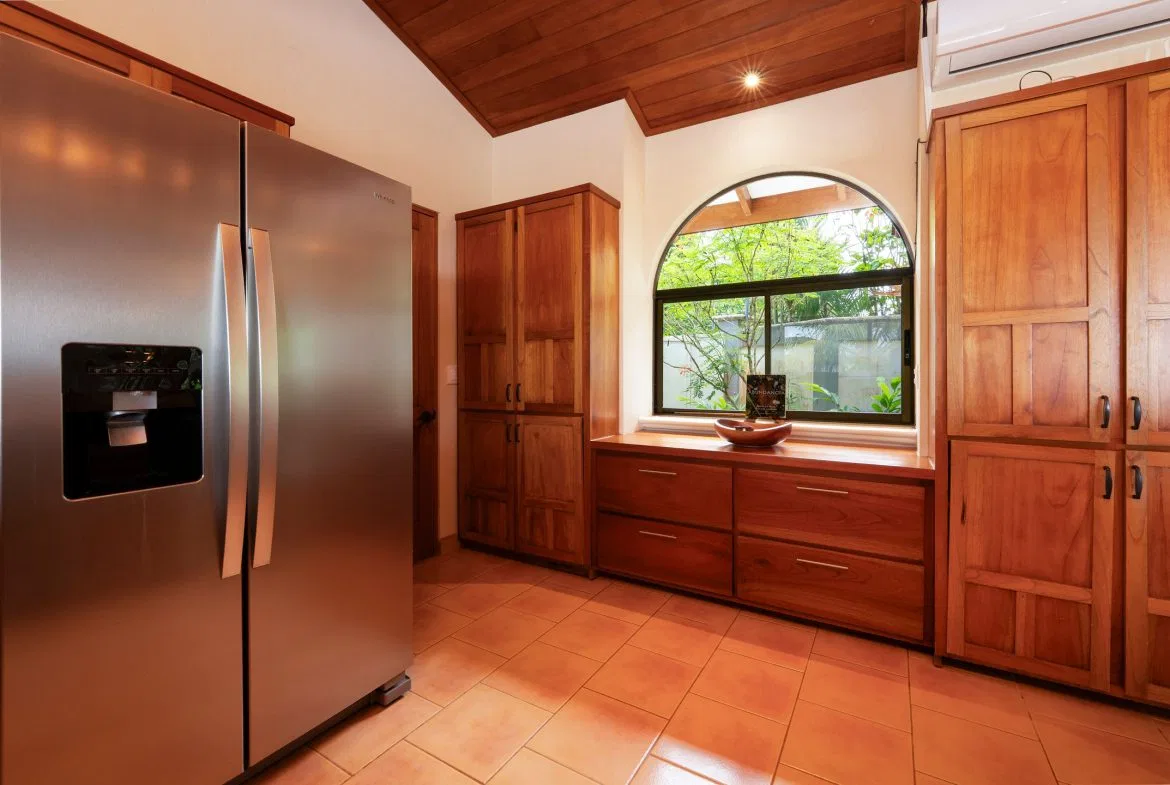 OCEAN AND MOUNTAIN VIEW 3 BEDROOM HOME WITH POOL IN LAGUNAS, photo 18