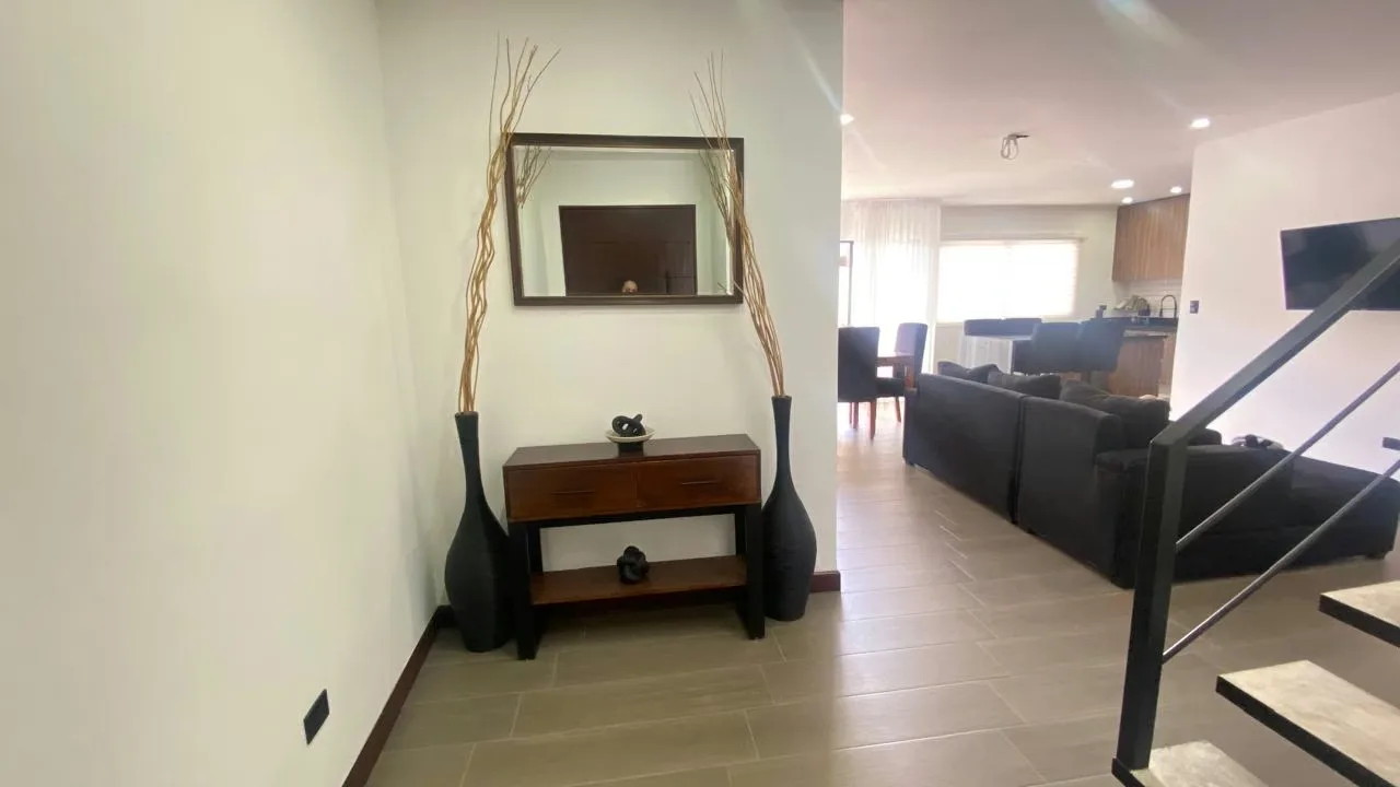 Se vende hermosa casa moderna en Condominio Distrito San Juan, con un lote de 202 m² y 162 m² de construcción. La propiedad fue construida hace apenas un año, por lo que se ..., photo 11