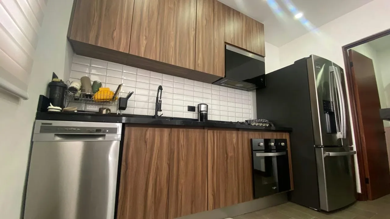 Se vende hermosa casa moderna en Condominio Distrito San Juan, con un lote de 202 m² y 162 m² de construcción. La propiedad fue construida hace apenas un año, por lo que se ..., photo 6