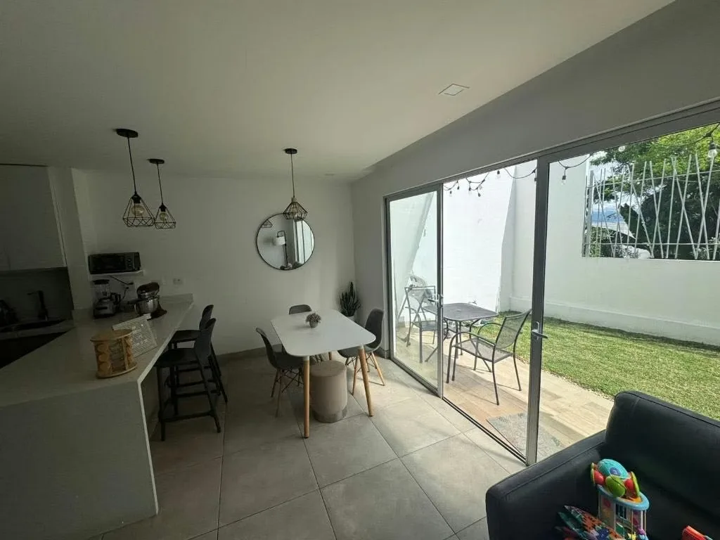 Se vende lujosa casa en condominio nature hills en san Antonio de Escazú, photo 4