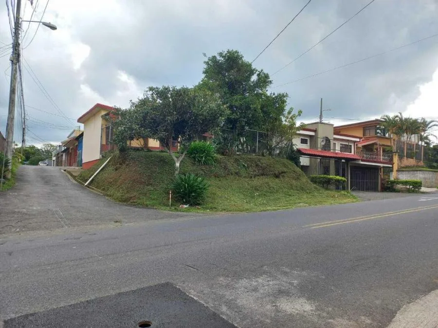 Venta de lote con uso mixto en santo domingo Heredia 206.99 m2 MGA - Venta en Santo Domingo, photo 2