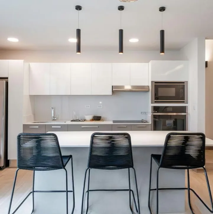 Espectacular casa para estrenar en zona segura, tranquila, y de alta valorización. Muy bien ubicada. Se entrega equipada con línea blanca y tanque de agua de mil litros. Dos ..., photo 8