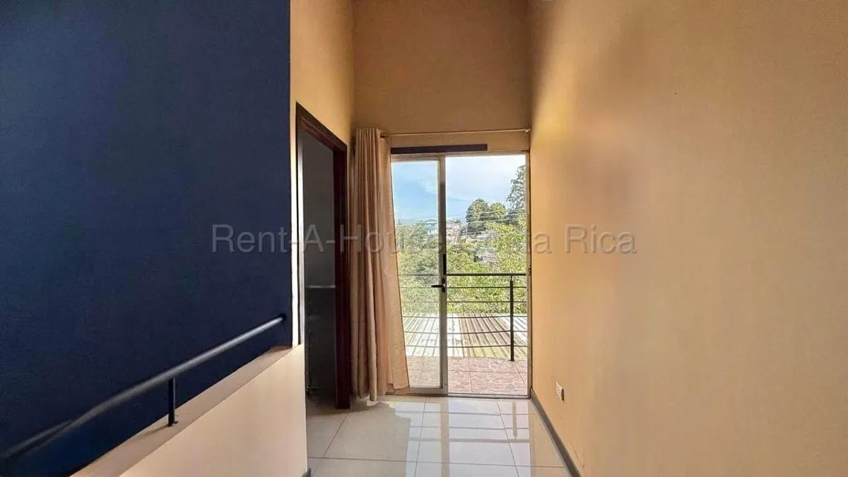 Hermosa y amplia casa en Guadalupe Mata de platano - Venta en Goicoechea, photo 11