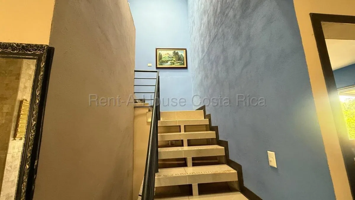 Hermosa y amplia casa en Guadalupe Mata de platano - Venta en Goicoechea, photo 12