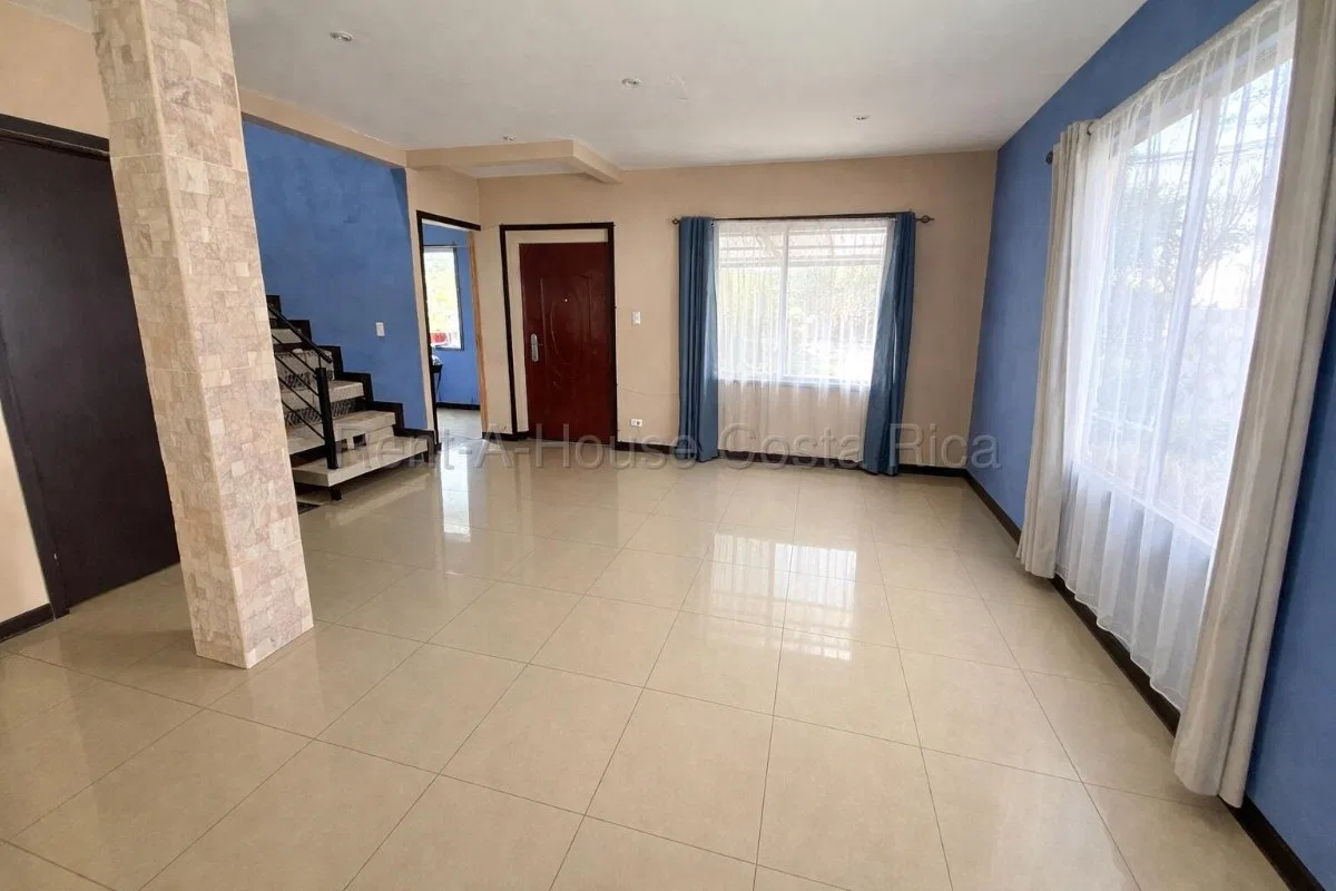 Hermosa y amplia casa en Guadalupe Mata de platano - Venta en Goicoechea, photo 16