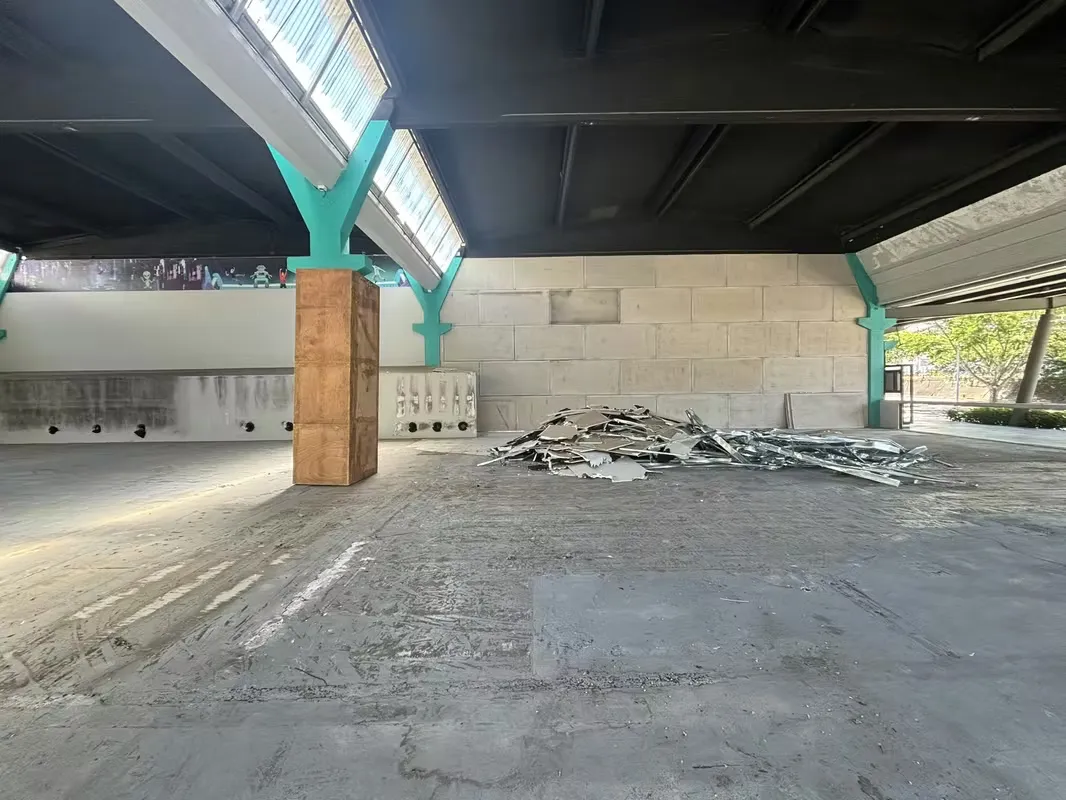 Alquilo Local comercial altura de 5 metros de 456 m² en una de las zonas más exclusivas y dinámicas de Lindora. Este espacio destaca por su gran altura tipo industrial, ideal para ..., photo 7