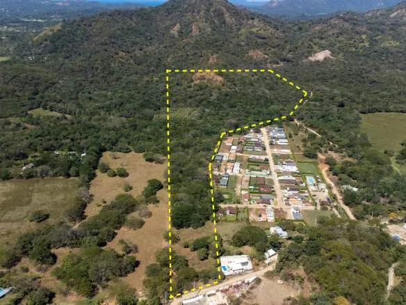 12 Hects / 29 ACRES only 15 minutes to Tamarindo beach
