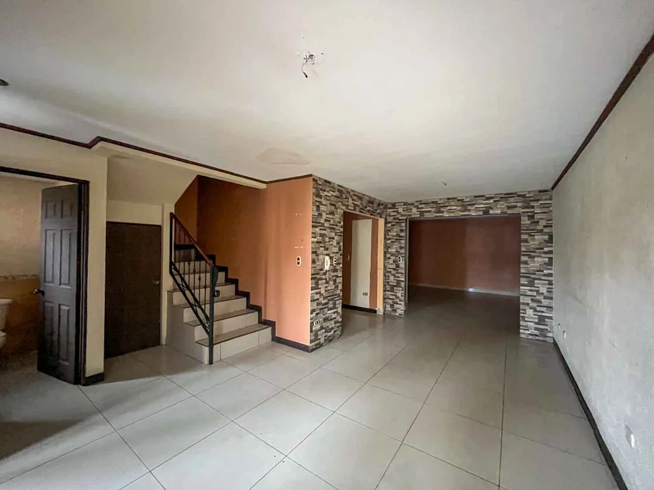 Casa en venta en Desamparados, condiciones especiales de financiamiento por remate bancario, photo 6