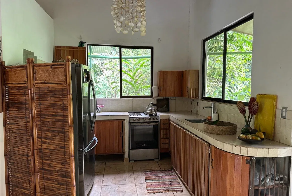 MOUNTAIN PROPERTY WITH THREE BEDROOMS AND GUEST HOUSE, IN LA ALFOMBRA – 2.4 ACRES, photo 14