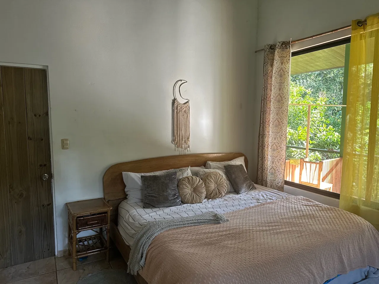 MOUNTAIN PROPERTY WITH THREE BEDROOMS AND GUEST HOUSE, IN LA ALFOMBRA – 2.4 ACRES, photo 17