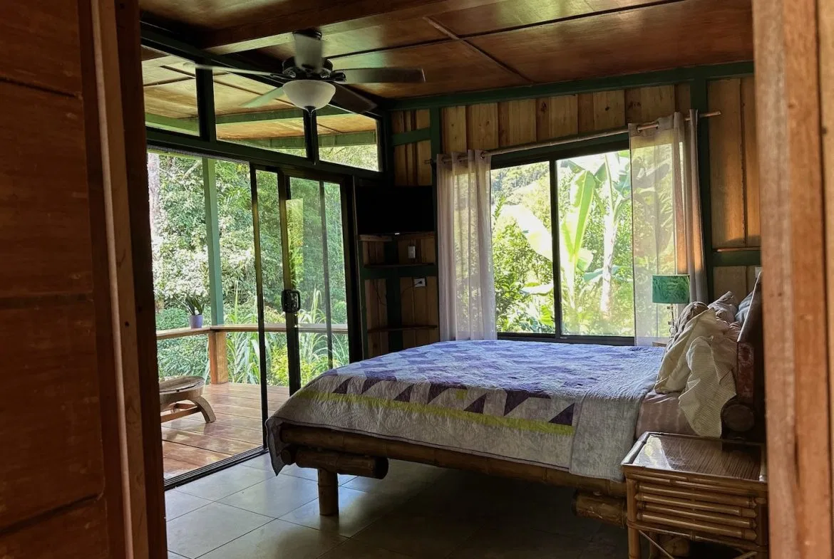 MOUNTAIN PROPERTY WITH THREE BEDROOMS AND GUEST HOUSE, IN LA ALFOMBRA – 2.4 ACRES, photo 24