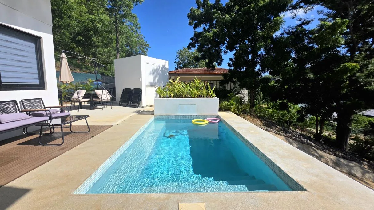 Casita on lot #9 in Isabella
