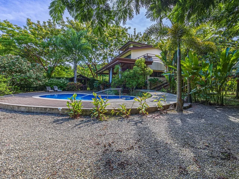 5 Bed Single Family Homes For Sale in Dominical, photo 12
