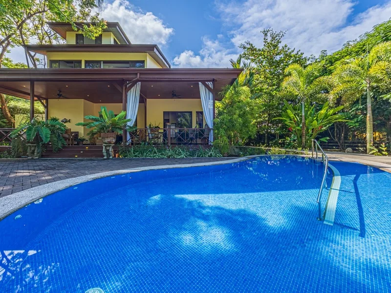 5 Bed Single Family Homes For Sale in Dominical, photo 7